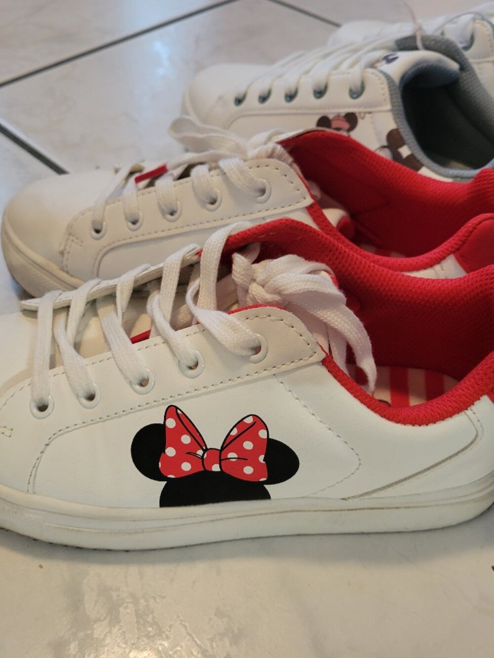 Minnie Sneakers
